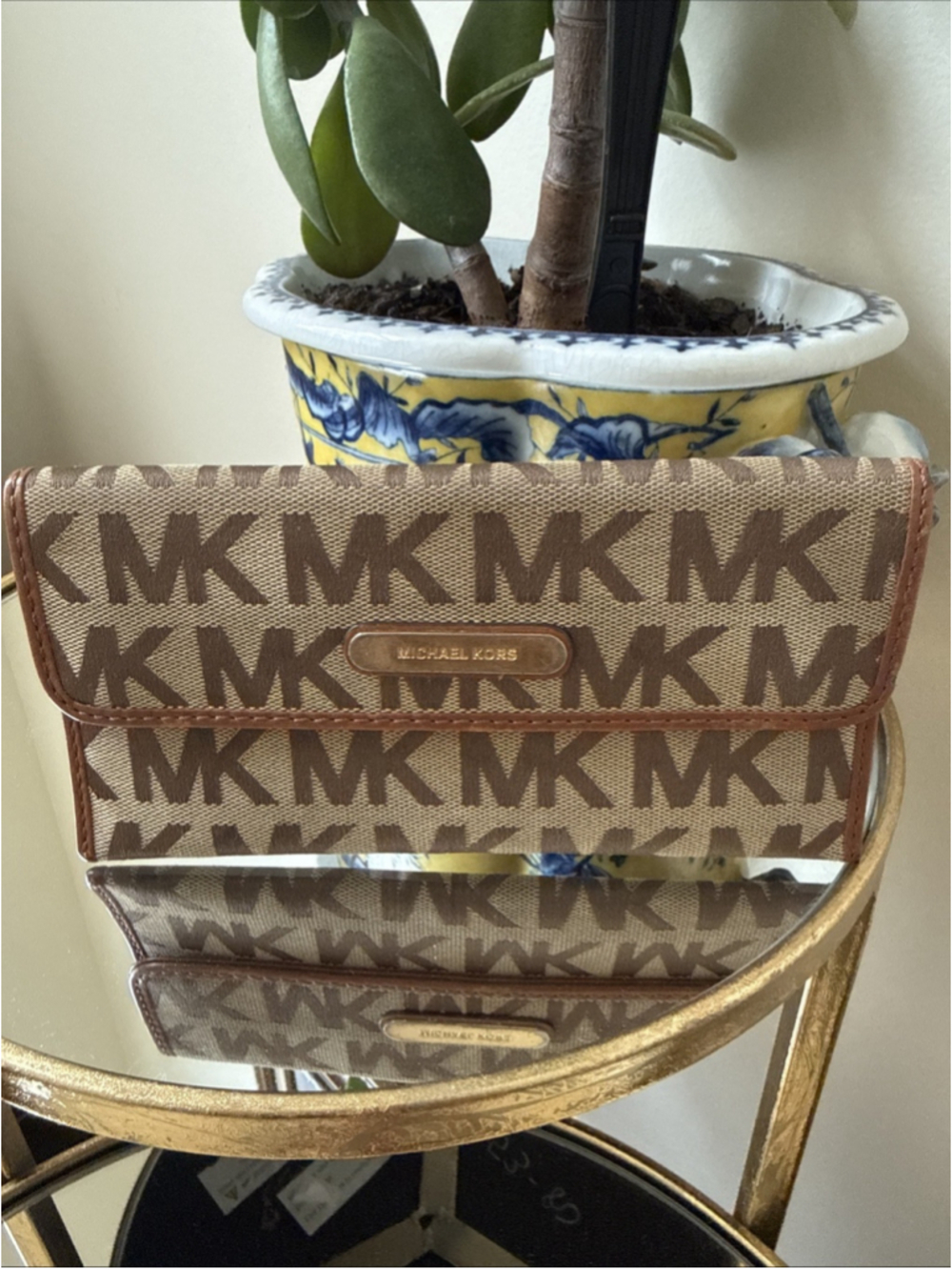 Michael Kors Austin Flat Continental Wallet MK Logo Goldstone Hardware Vintage